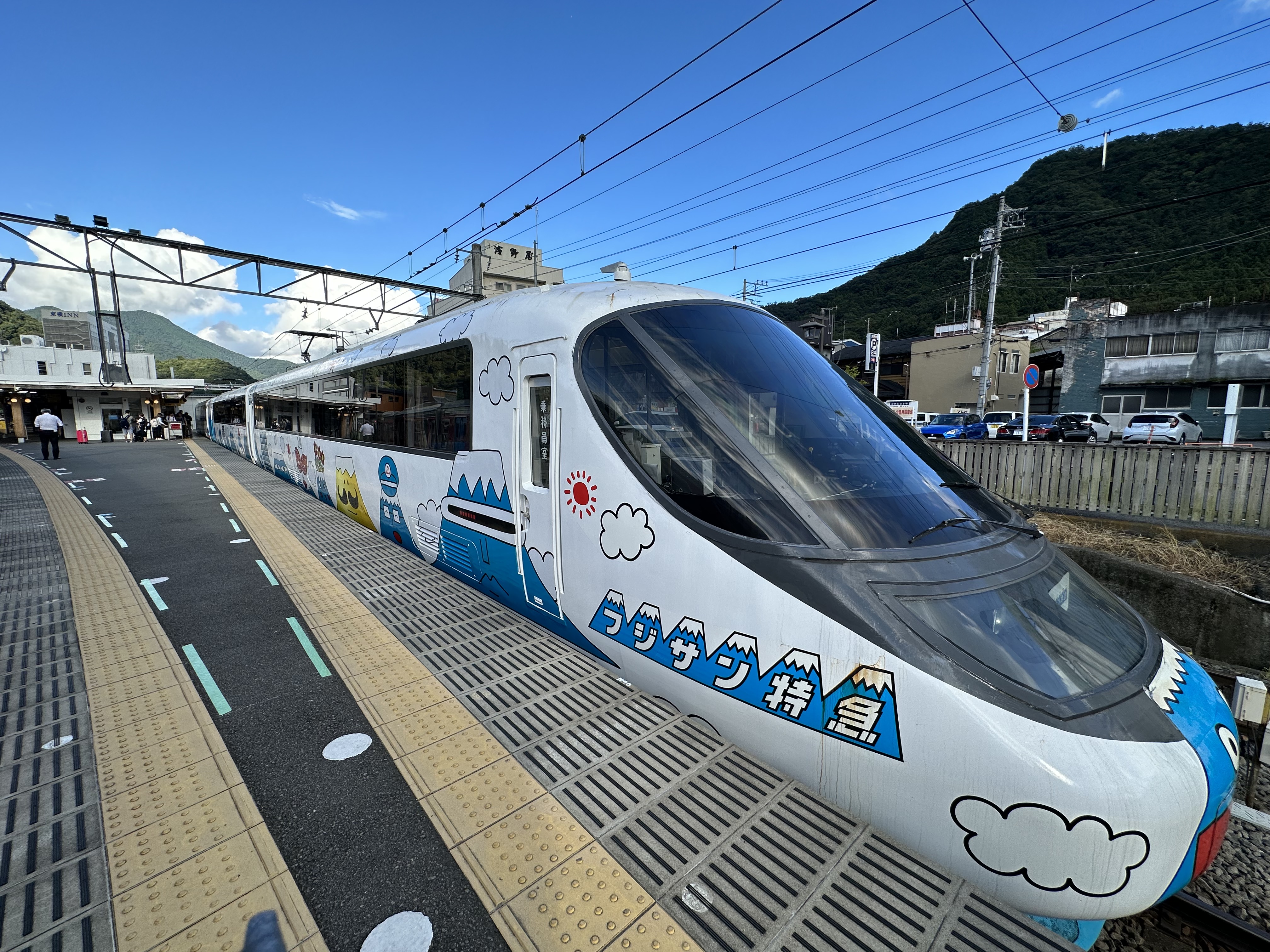 富士山特急——很有特色的列车涂装