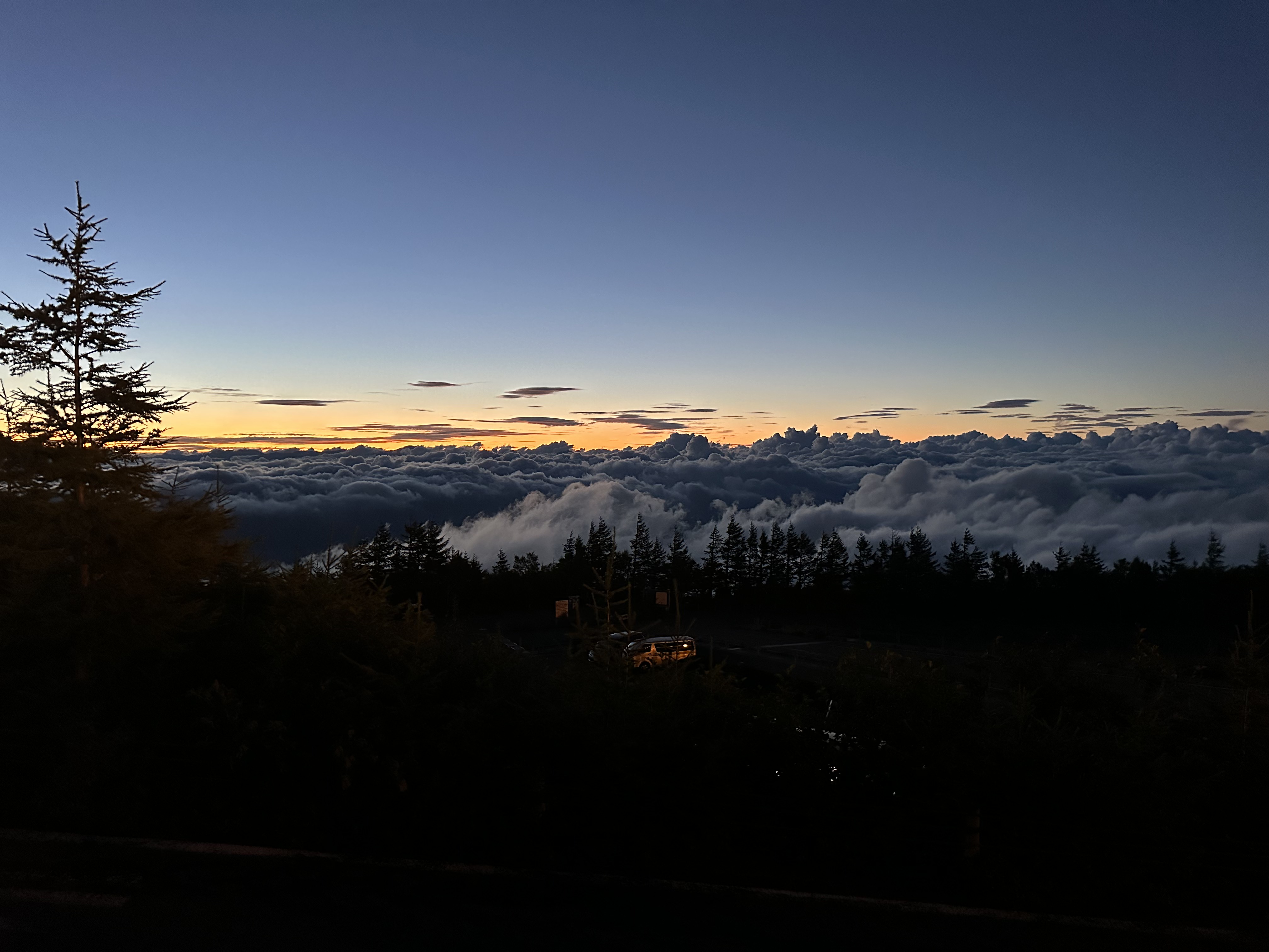 五合目的夕阳余晖